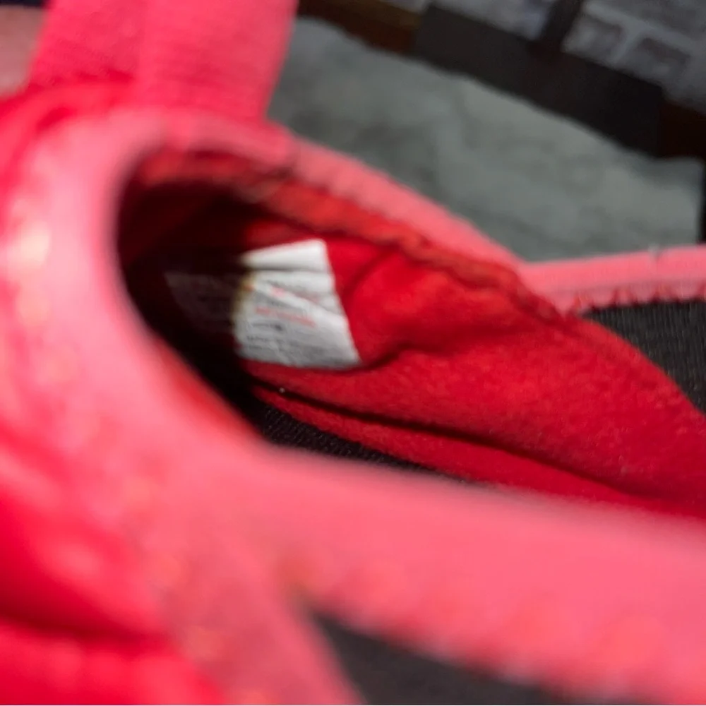 The North Face Kids Red Quilted Slippers with rubber sole - Picture 6 of 6